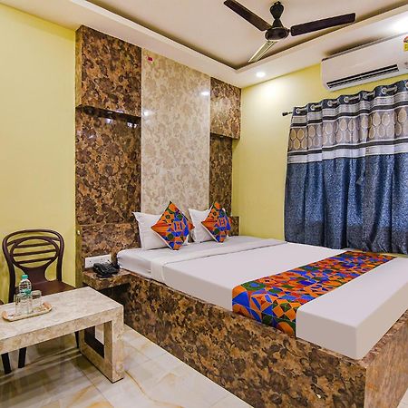 Hotel Divine Chariot Calcutta Exteriör bild